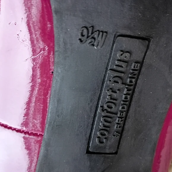 Comfort Plus slipon Heels Size 9.5 Elegant Magenta.Very Good Condition. - Picture 6 of 8